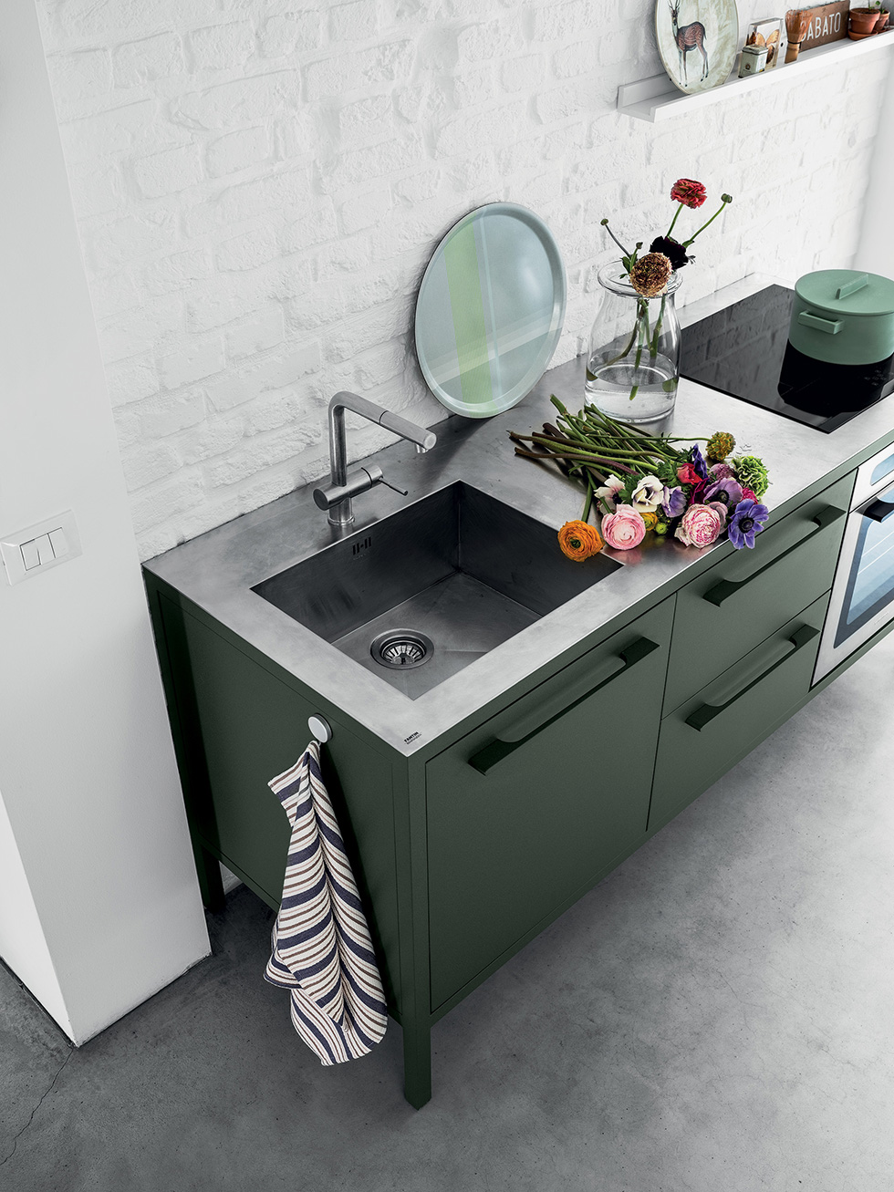 Kitchen unit 11