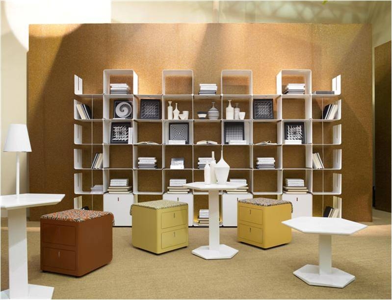 Bookcase 19
