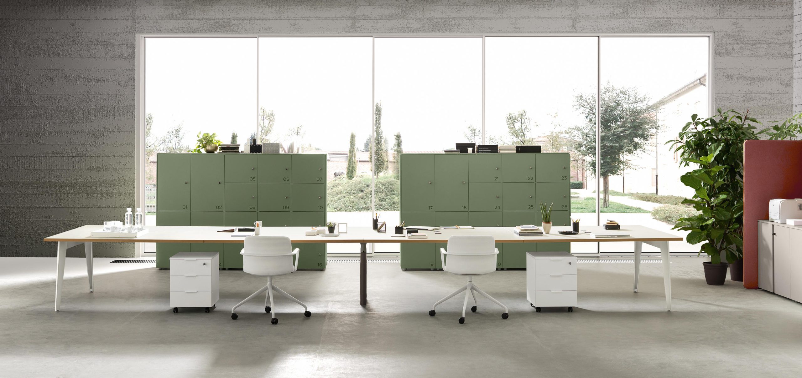 Scrivania operativa 13