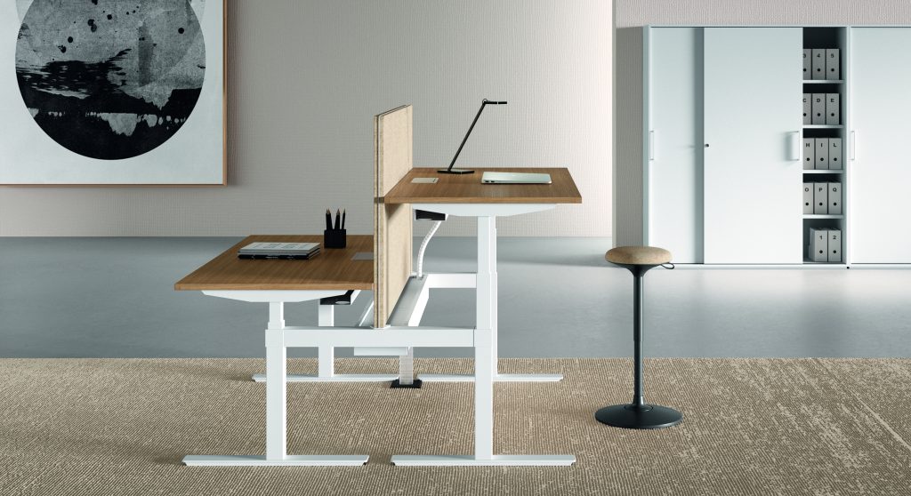 Scrivania operativa 19