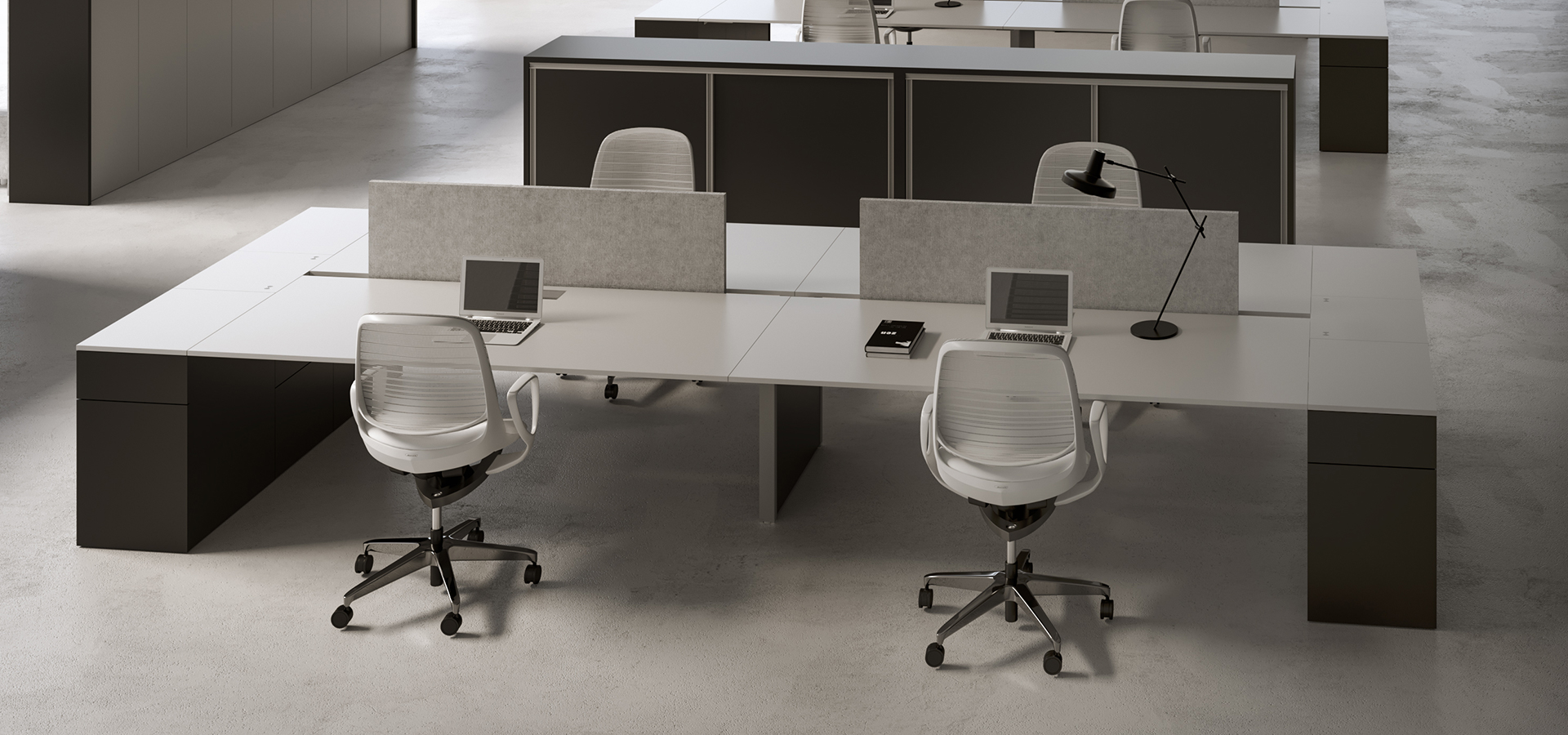 Scrivania operativa 16