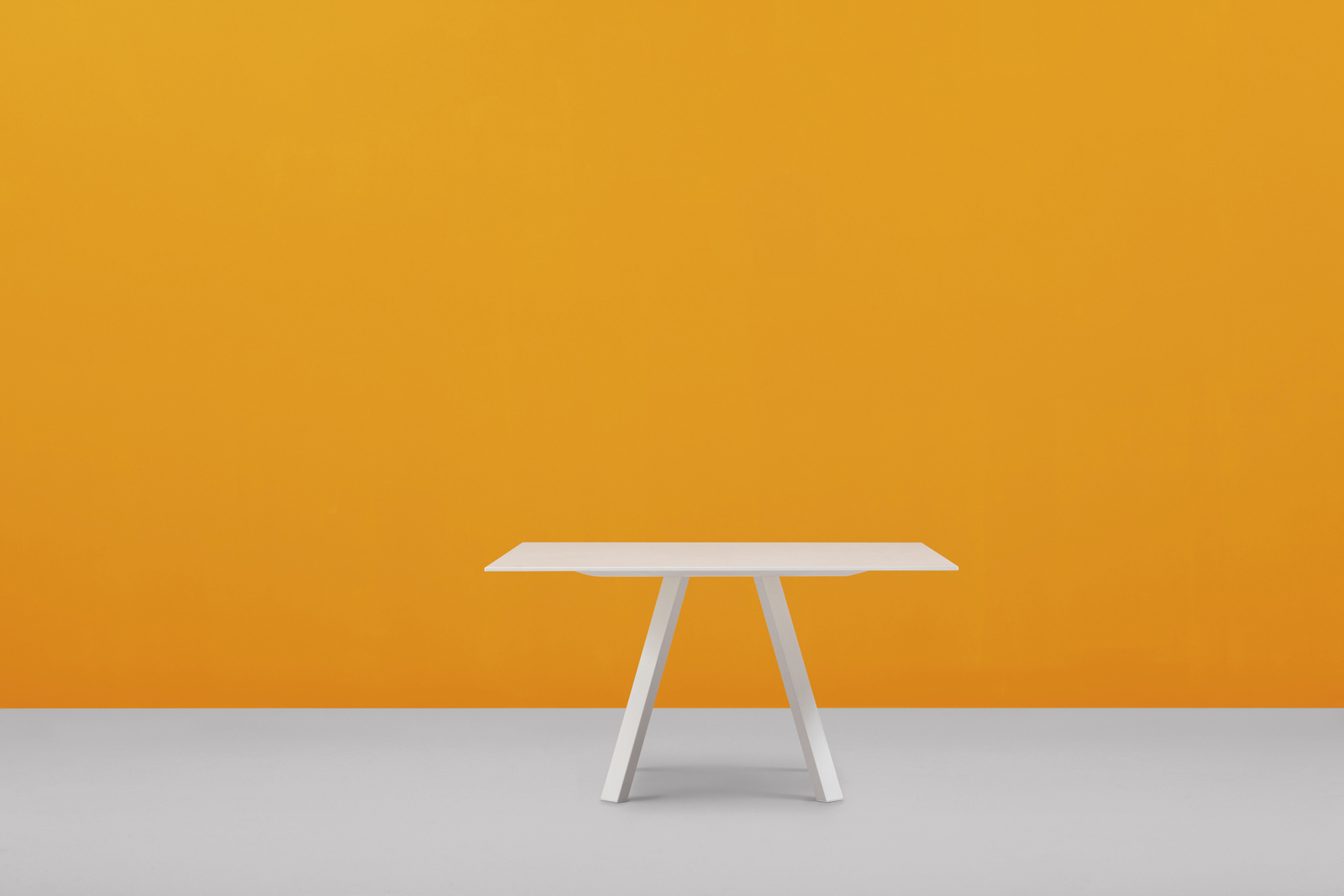 Scrivania direzionale 09