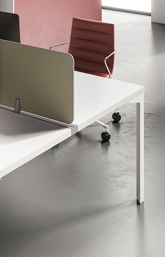 Scrivania operativa 34