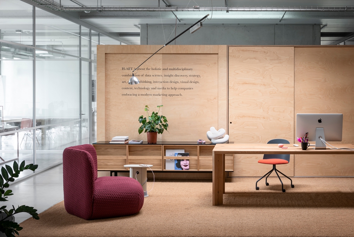 Meeting Table 08