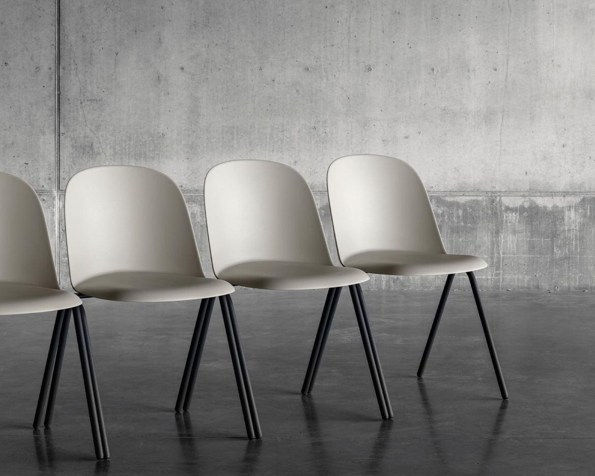 Meeting chair 13