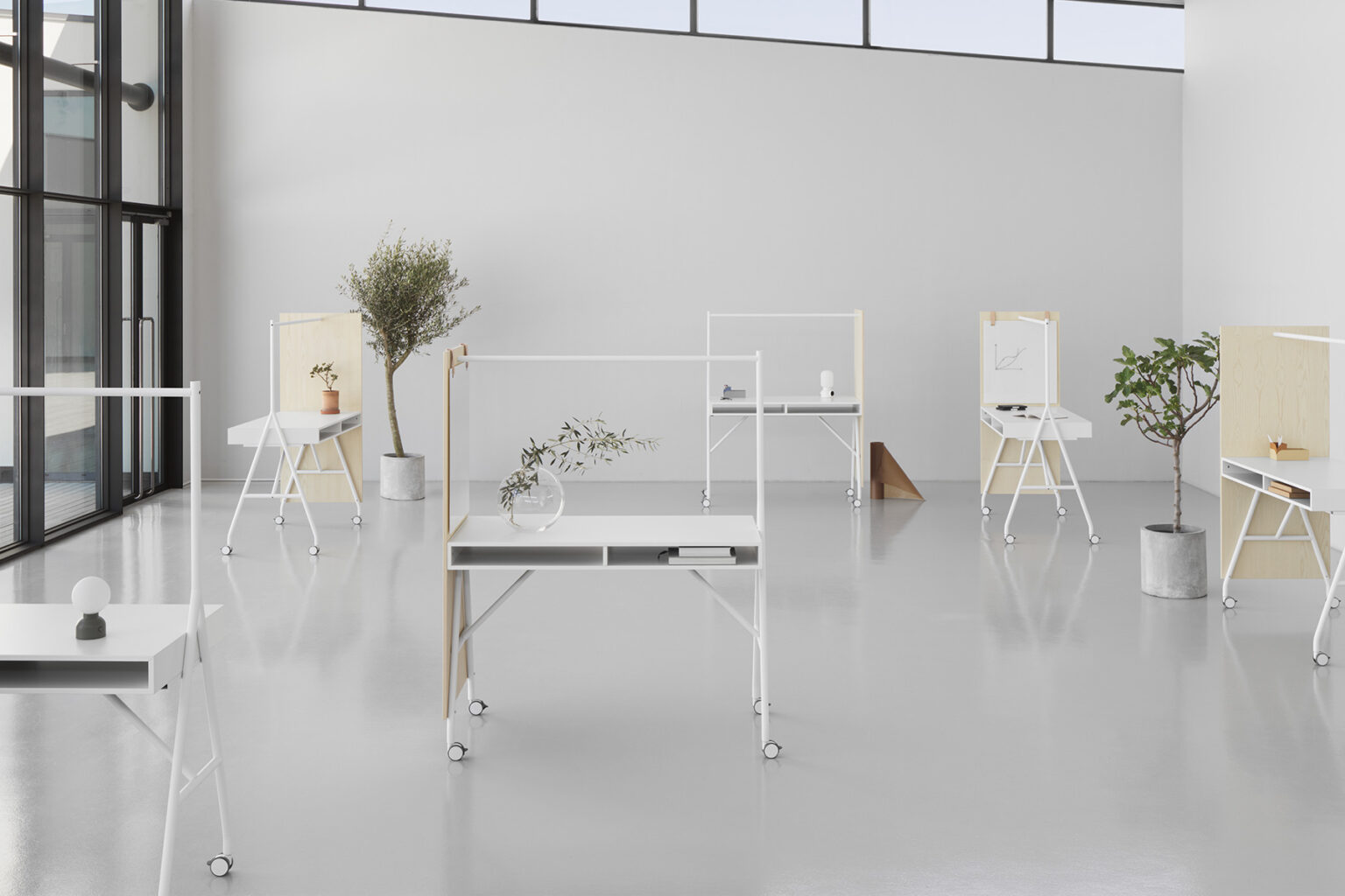 Scrivania operativa 06