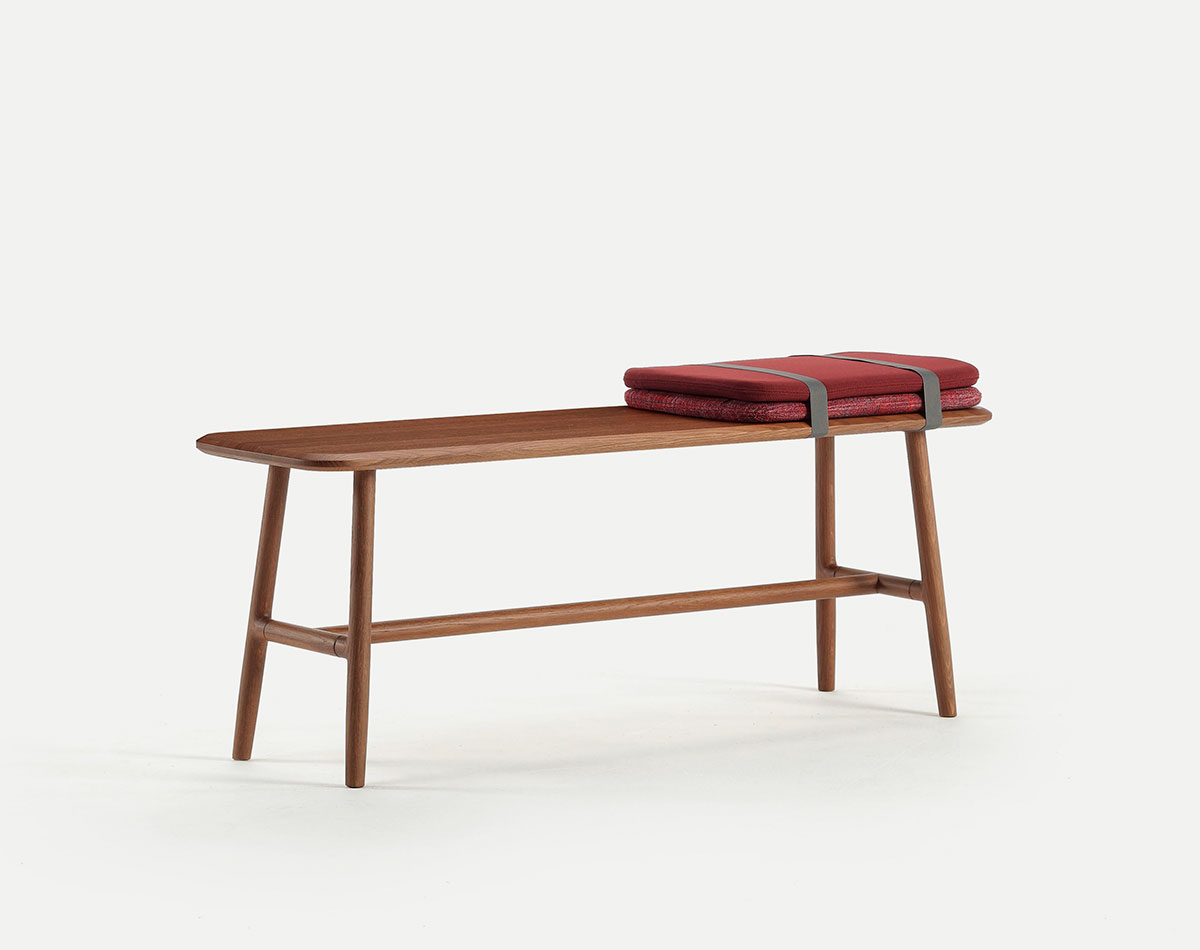 Bench 16