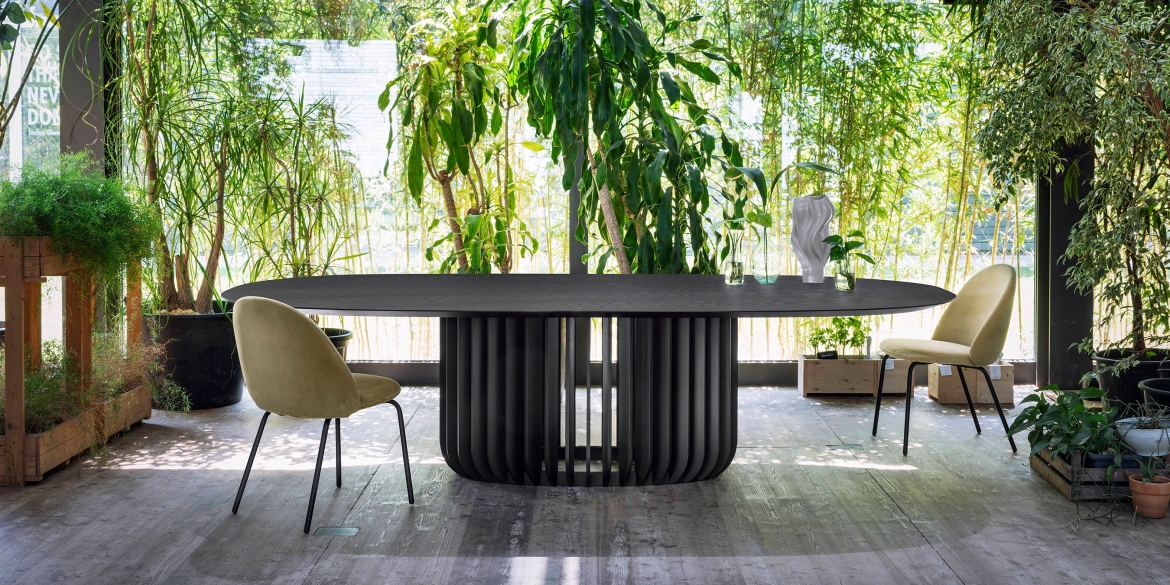 Meeting table 39