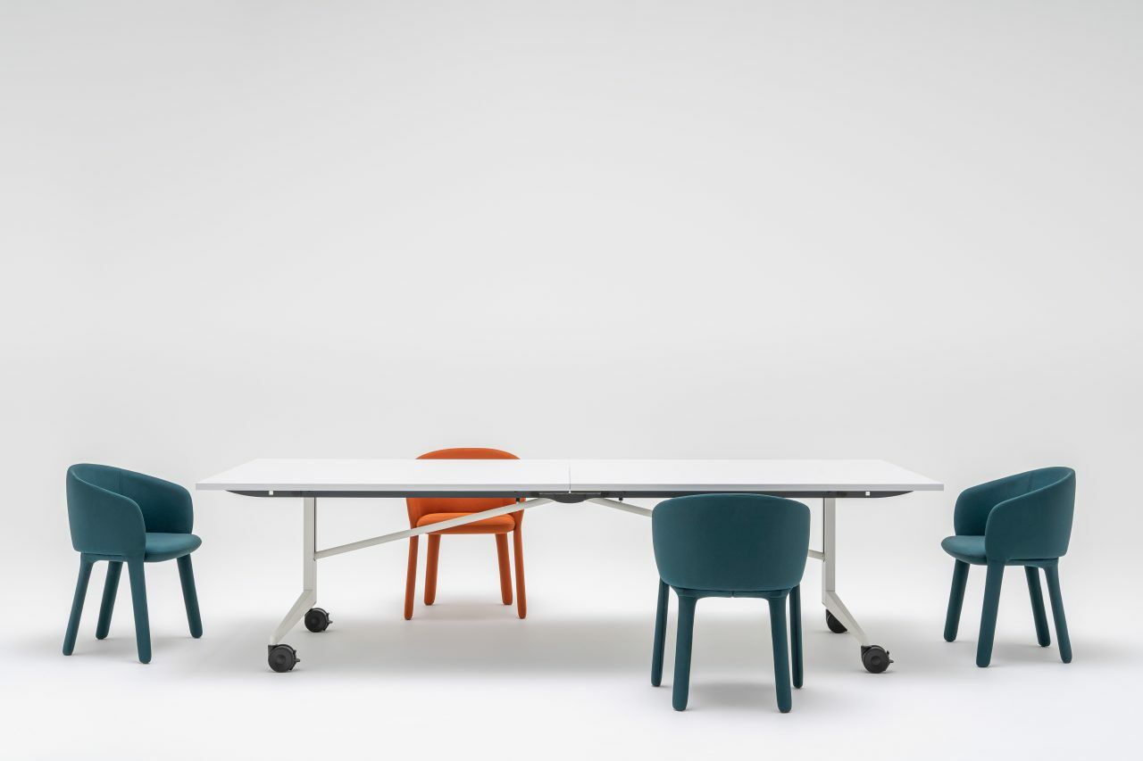 Folding table 09