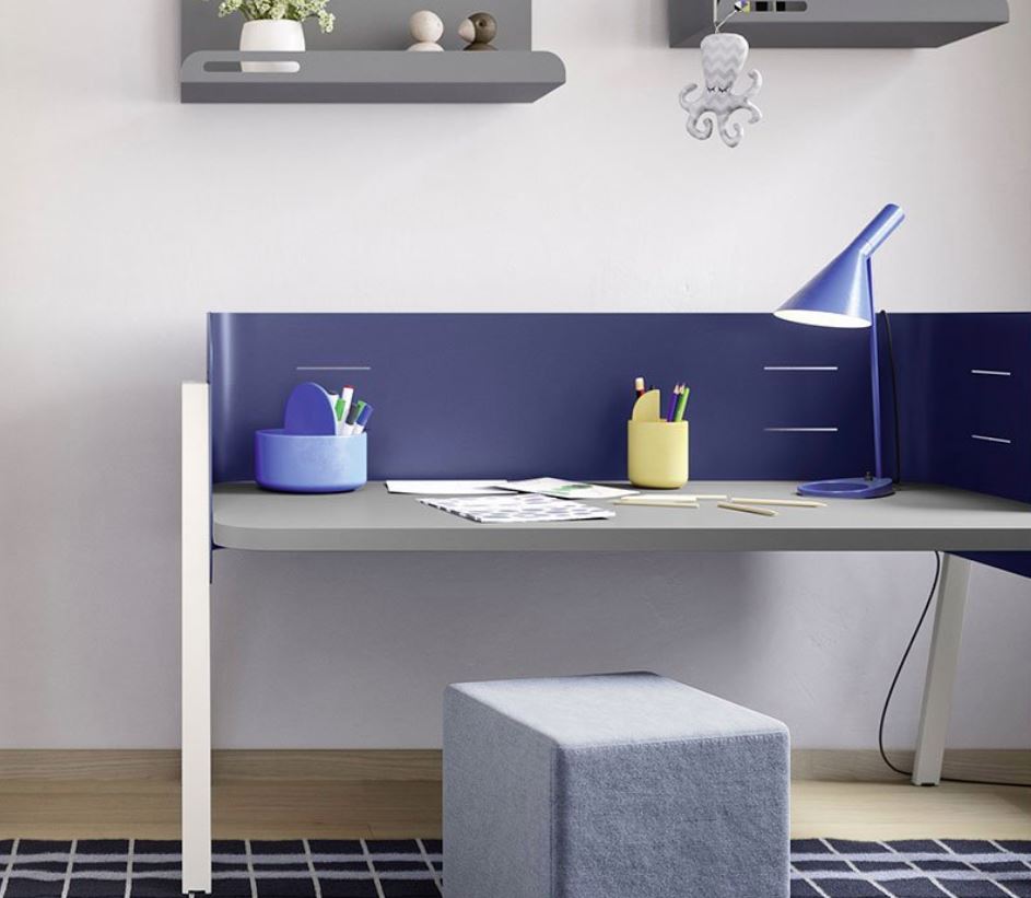 Desk 12