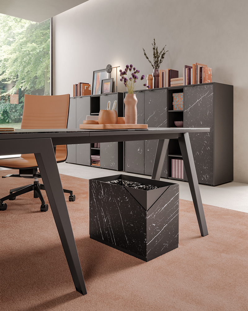 Executive desk 22