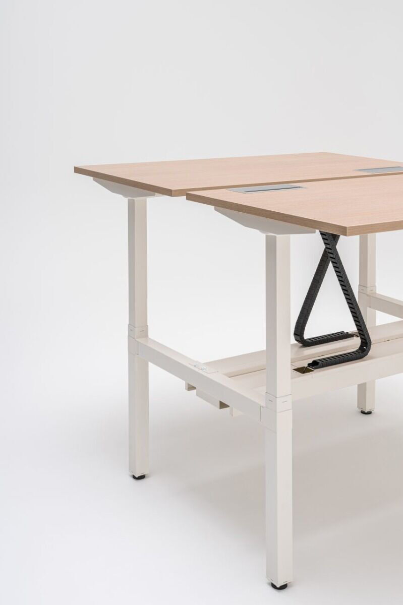 Scrivania operativa 53