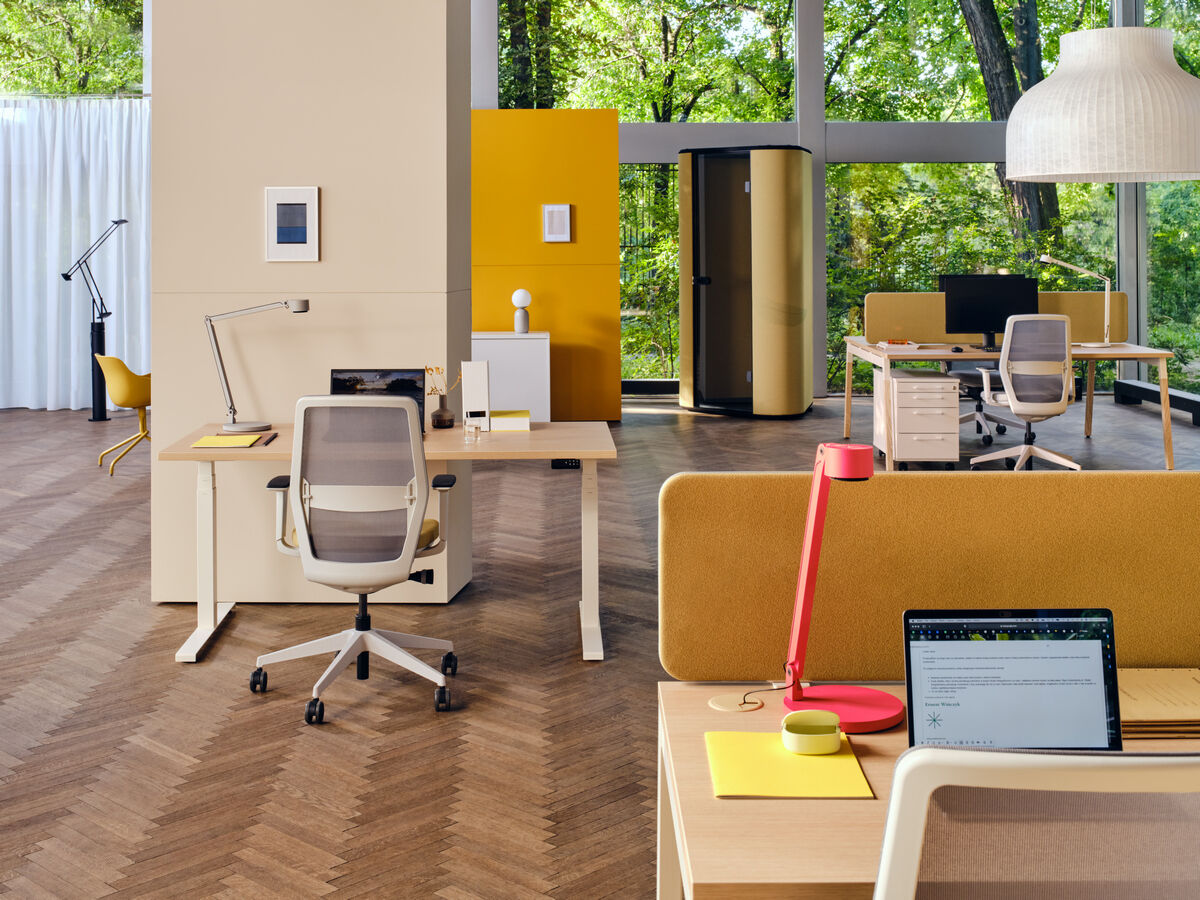 Scrivania operativa 52