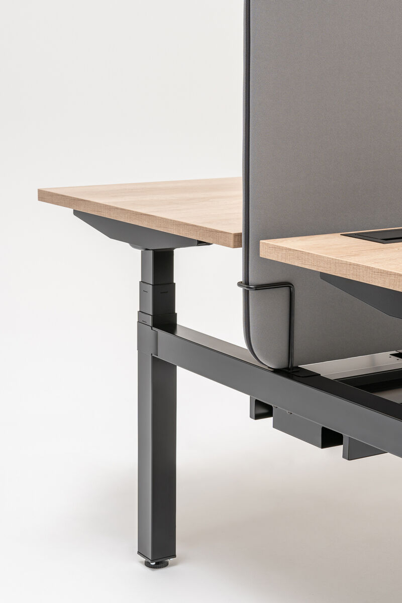 Scrivania operativa 53