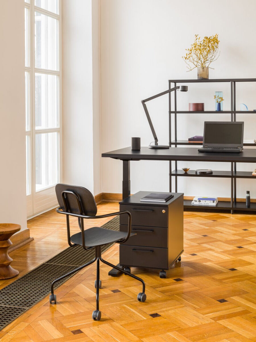 Scrivania operativa 52