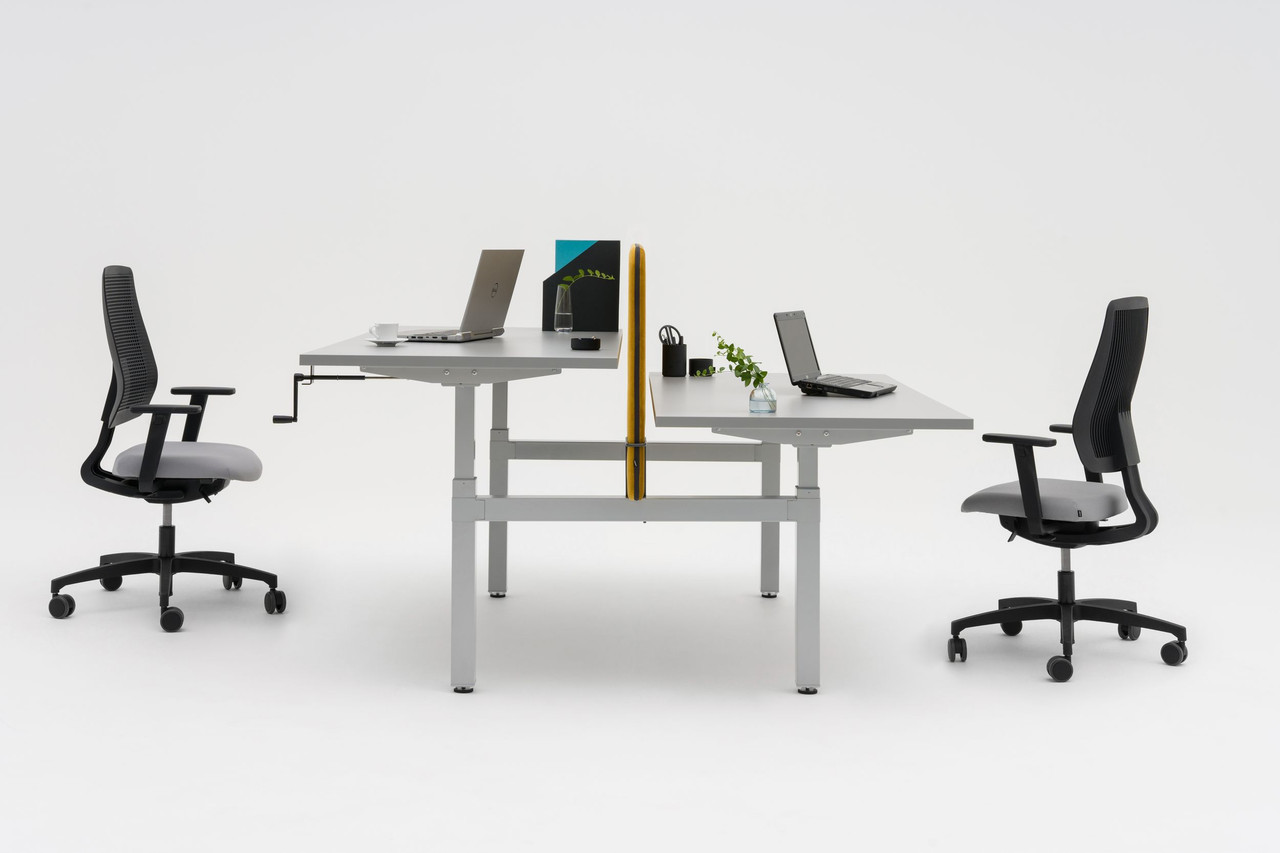 Scrivania operativa 53