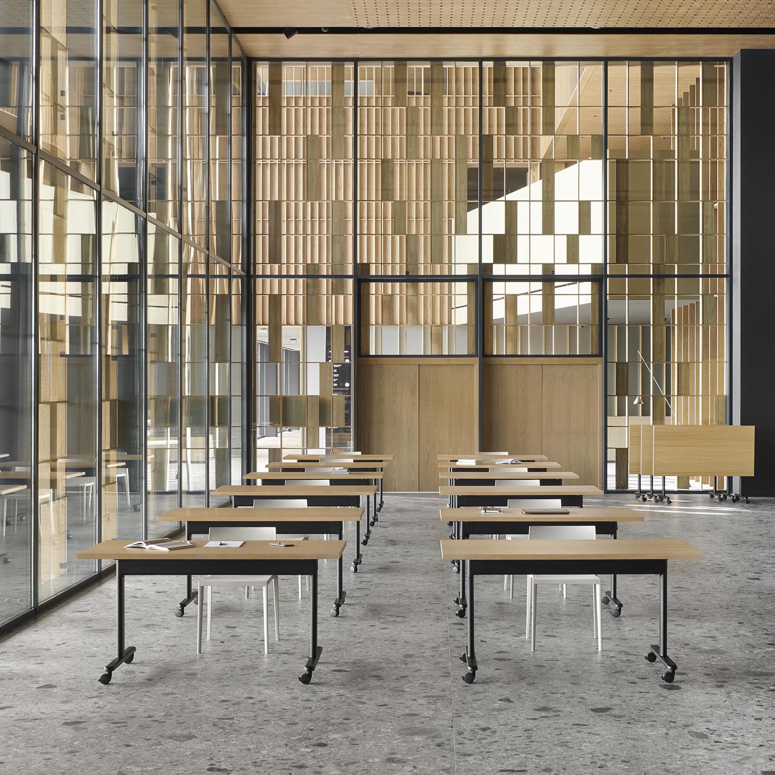 Tavolo pieghevole 12