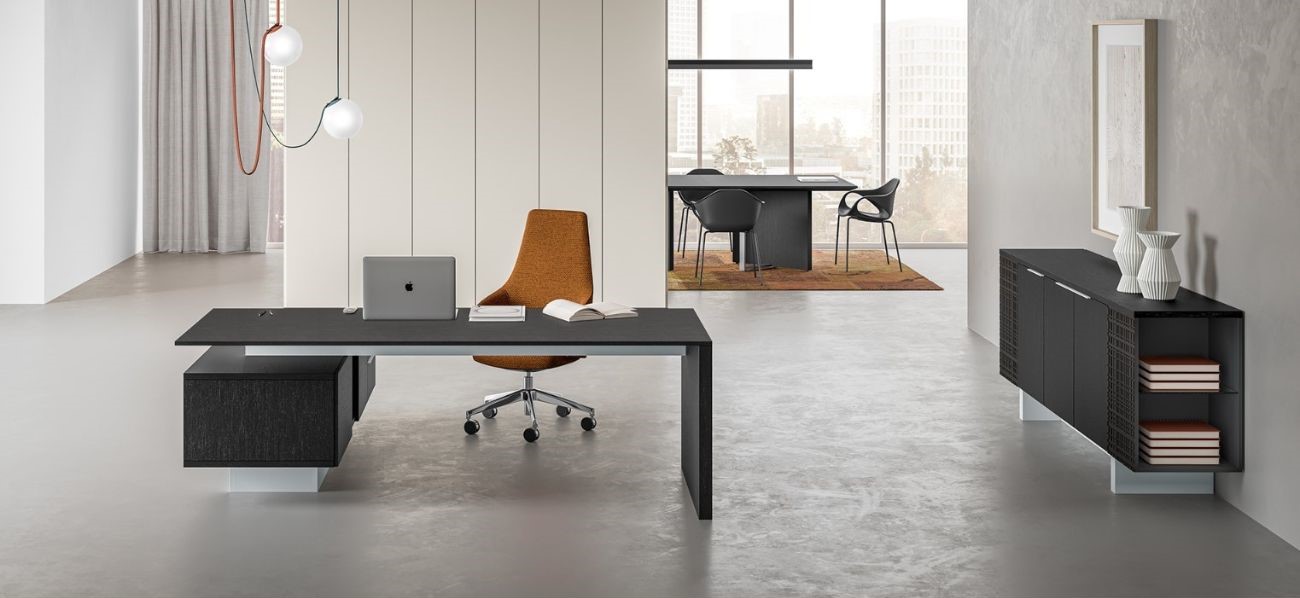 Scrivania direzionale 36