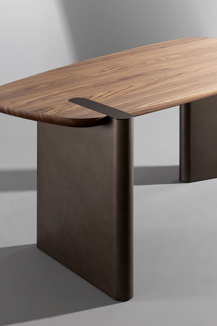 Scrivania direzionale 42