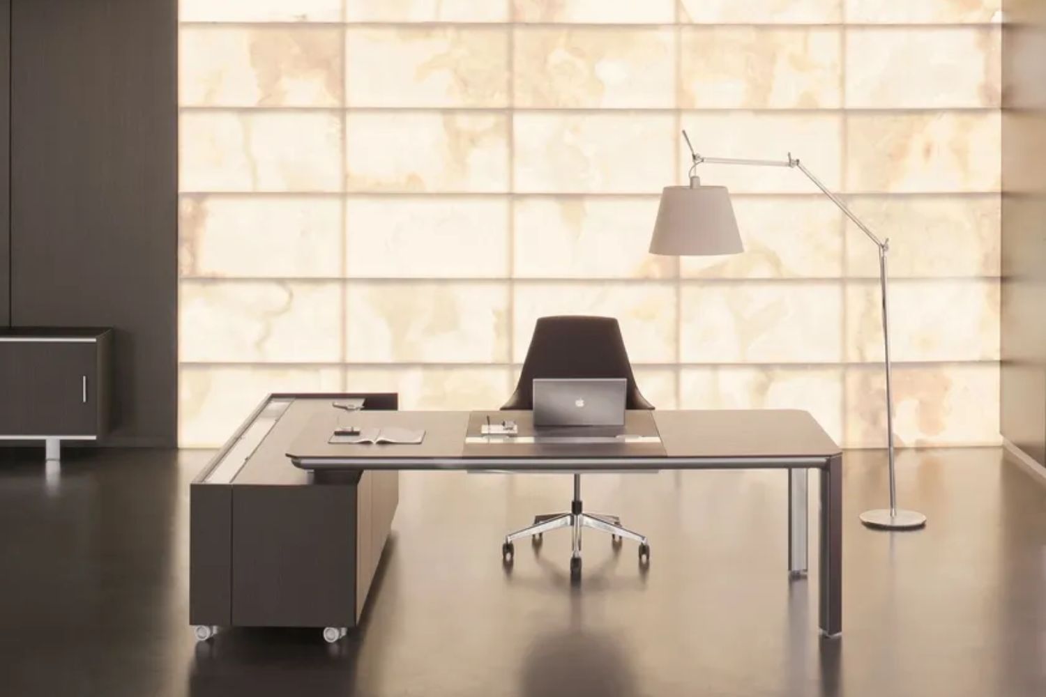 Scrivania direzionale 53